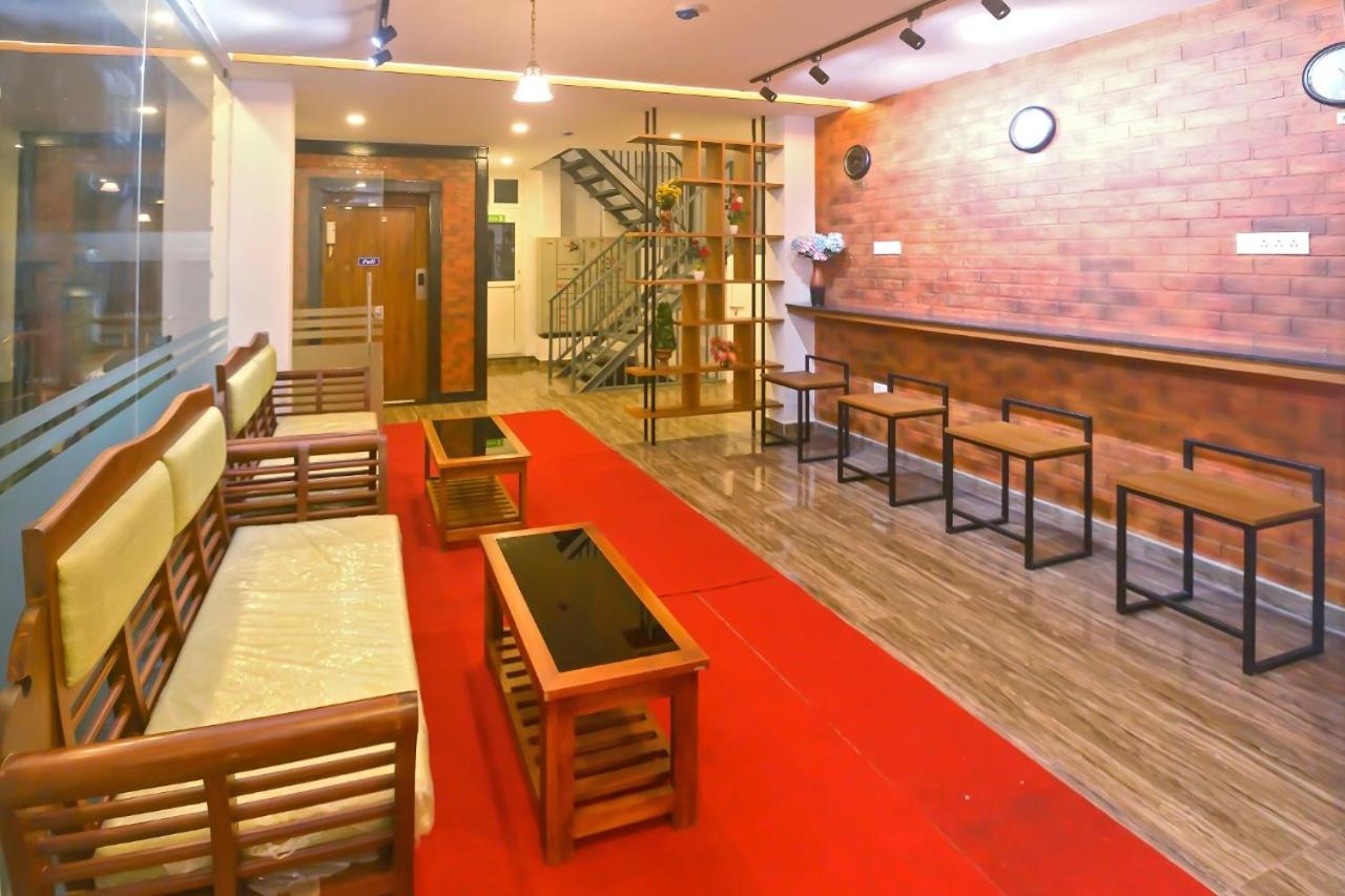Princess De Munnar - 3 Star Hotel Thiruvananthapuram Bagian luar foto